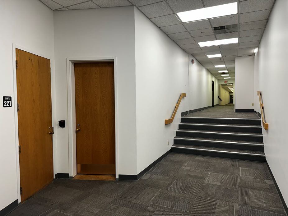 Interior photo of 485 Cayuga