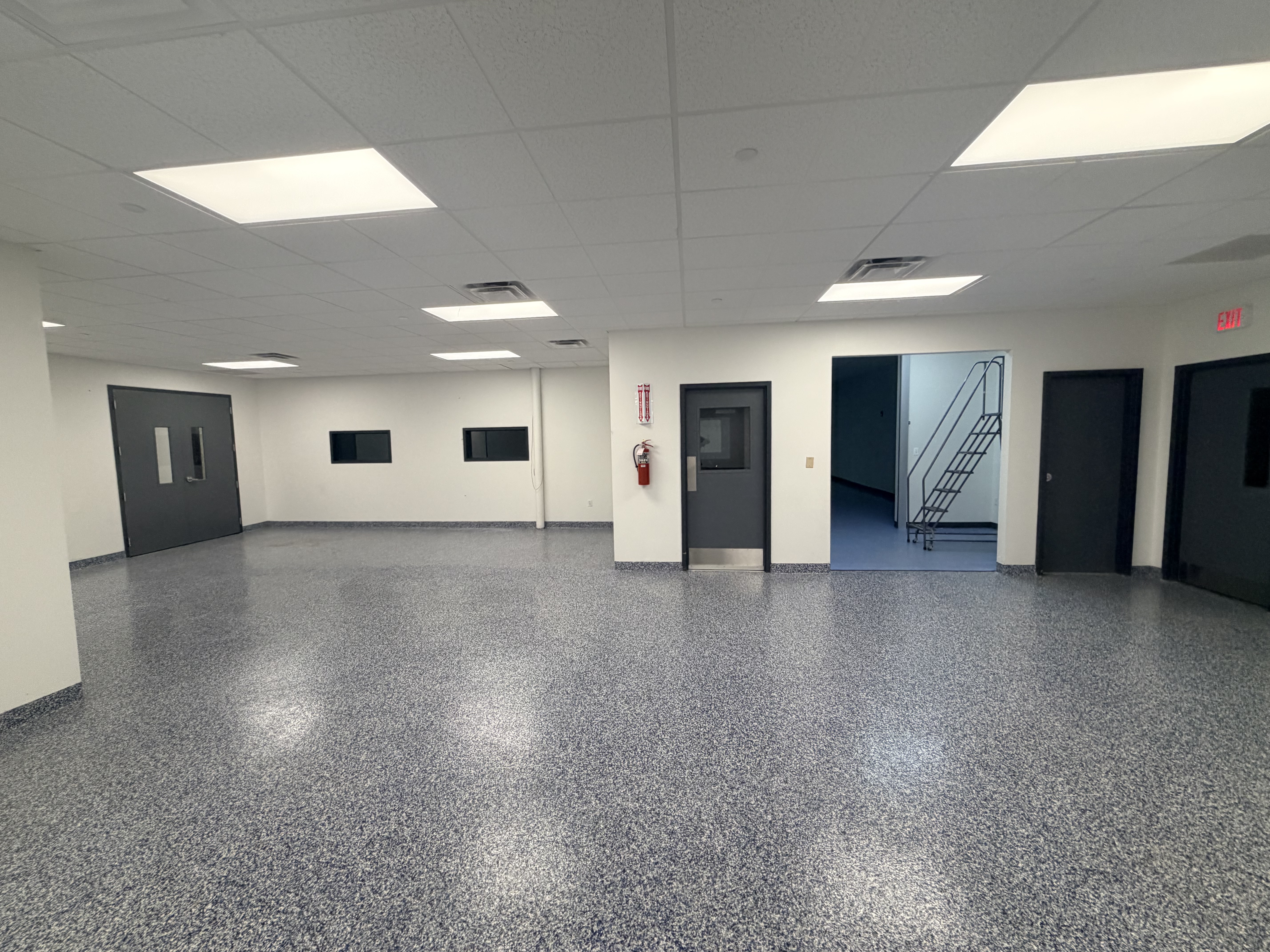 485 Cayuga  - Light Industrial 