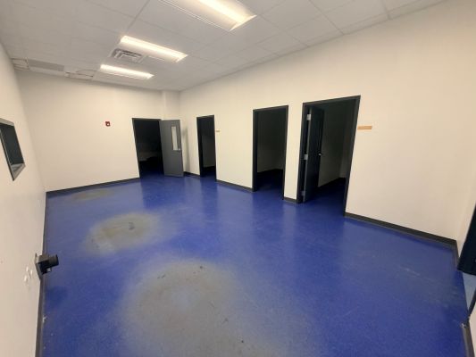Suite 104 Warehouse, clean room, production